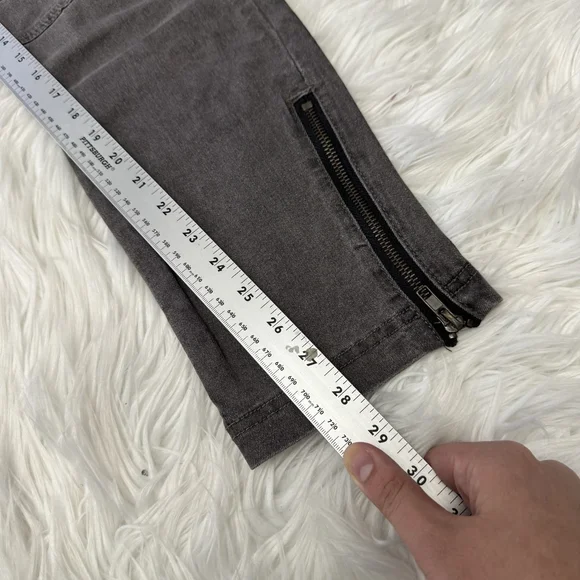 Solid Slant Pocket Zip Side Seam Detail Skinny Jeans-Gray XL - Picture 3 of 7
